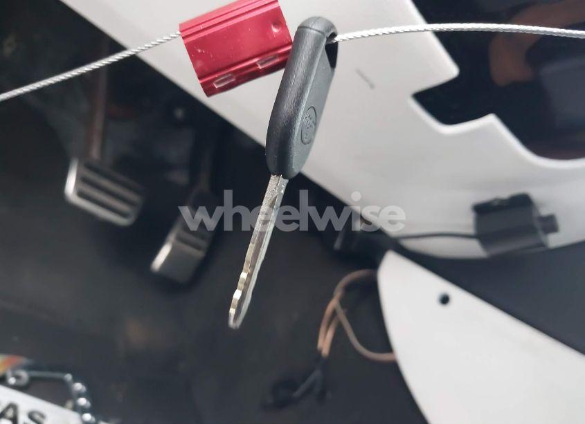 Photo 11 of 2011 Ford Mustang V6 PREMIUM (VIN 1ZVBP8AMXB5136501)