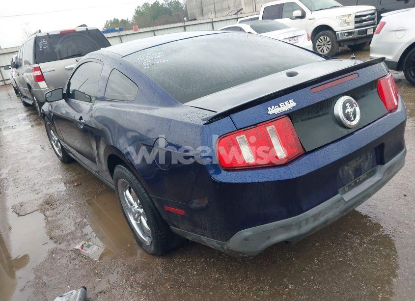 Photo 3 of 2011 Ford Mustang V6 PREMIUM (VIN 1ZVBP8AMXB5136501)