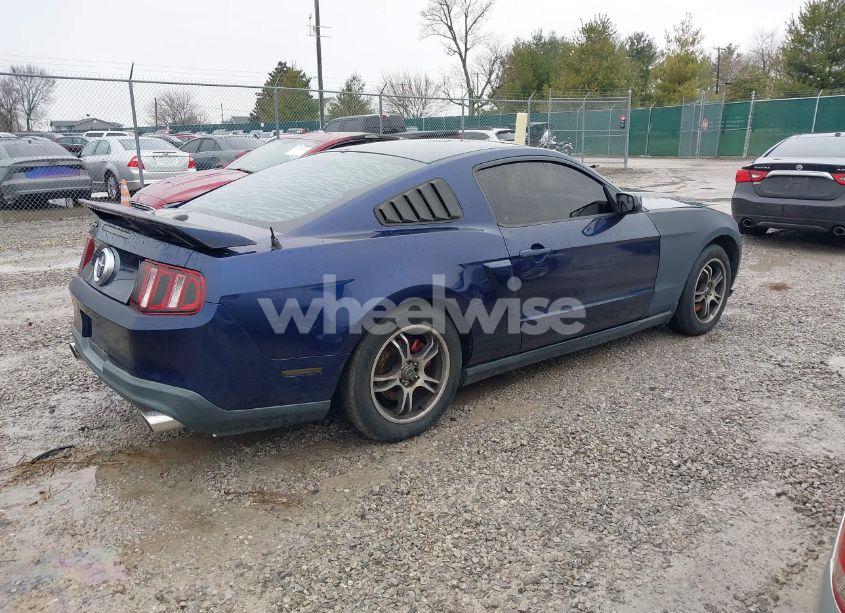 Photo 4 of 2011 Ford Mustang V6 PREMIUM (VIN 1ZVBP8AMXB5164945)