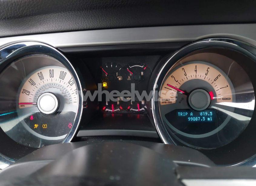 Photo 7 of 2011 Ford Mustang V6 PREMIUM (VIN 1ZVBP8AMXB5164945)