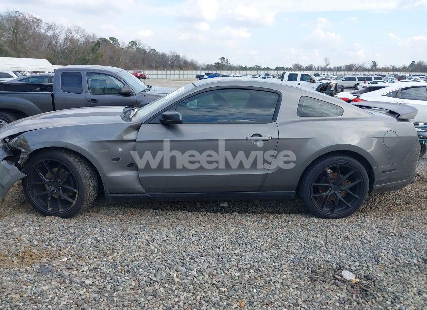 Photo 14 of 2011 Ford Mustang V6 PREMIUM (VIN 1ZVBP8AMXB5166307)
