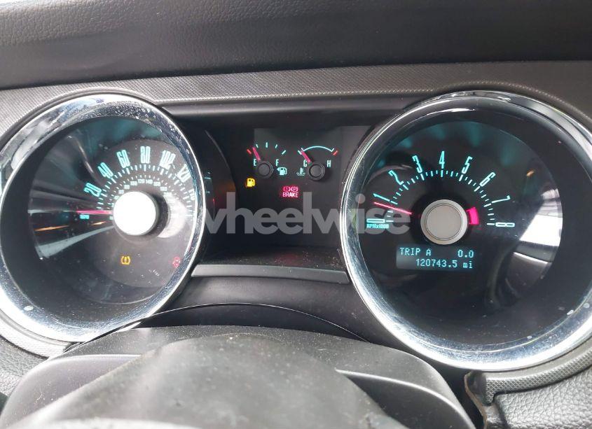 Photo 7 of 2012 Ford Mustang V6 (VIN 1ZVBP8AMXC5256431)