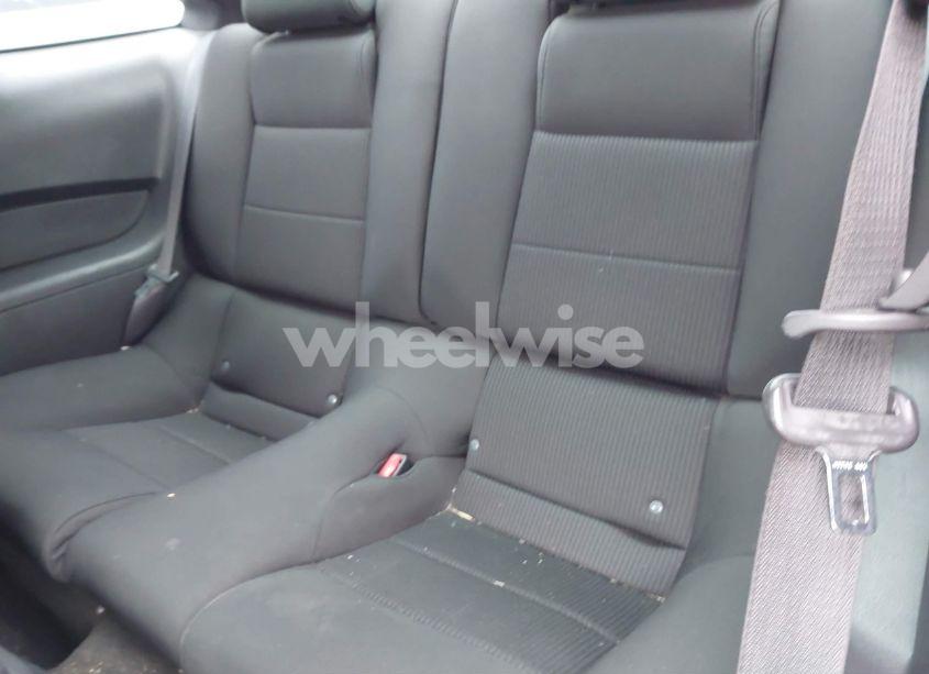 Photo 8 of 2012 Ford Mustang V6 (VIN 1ZVBP8AMXC5256431)