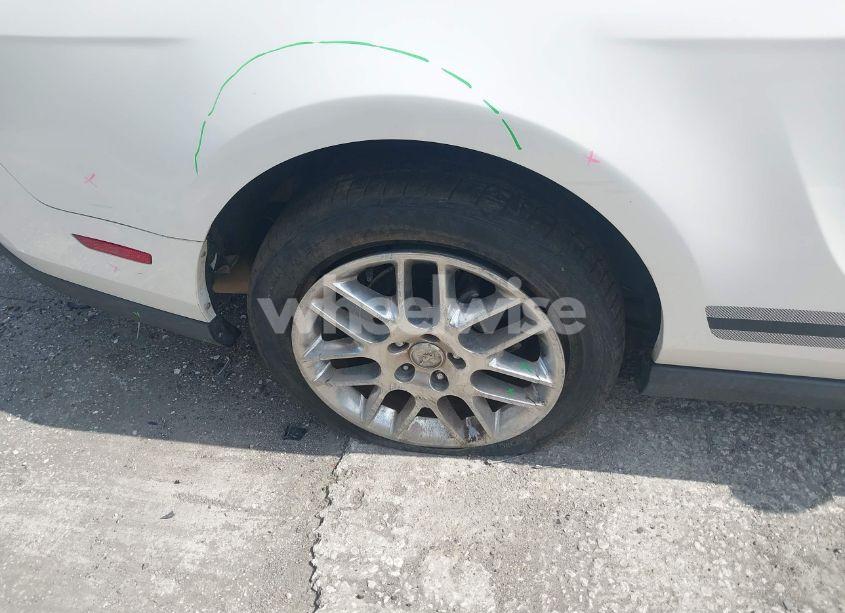 Photo 6 of 2012 Ford Mustang V6 PREMIUM (VIN 1ZVBP8AMXC5271916)