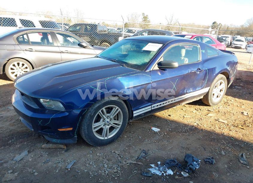 Photo 2 of 2012 Ford Mustang V6 (VIN 1ZVBP8AMXC5284004)