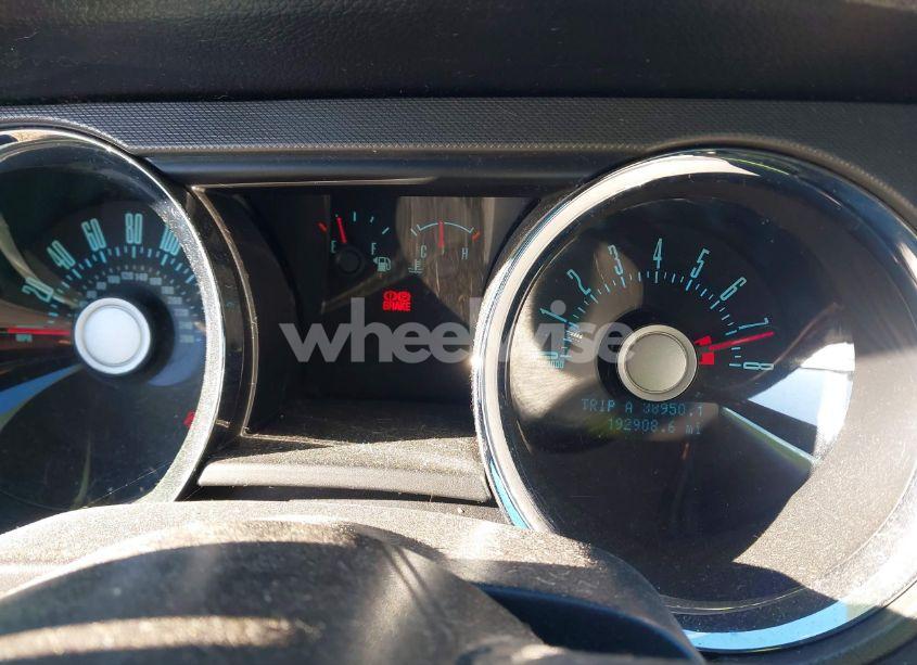 Photo 7 of 2012 Ford Mustang V6 (VIN 1ZVBP8AMXC5284004)