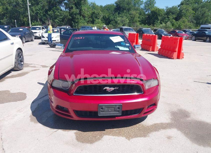 Photo 12 of 2013 Ford Mustang V6 (VIN 1ZVBP8AMXD5200765)