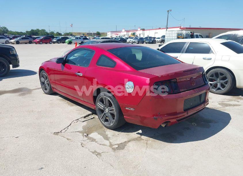 Photo 3 of 2013 Ford Mustang V6 (VIN 1ZVBP8AMXD5200765)