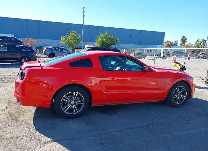 Photo 13 of 2013 Ford Mustang V6 PREMIUM (VIN 1ZVBP8AMXD5233832)