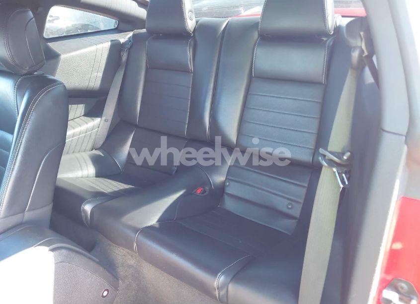 Photo 8 of 2013 Ford Mustang V6 PREMIUM (VIN 1ZVBP8AMXD5250985)