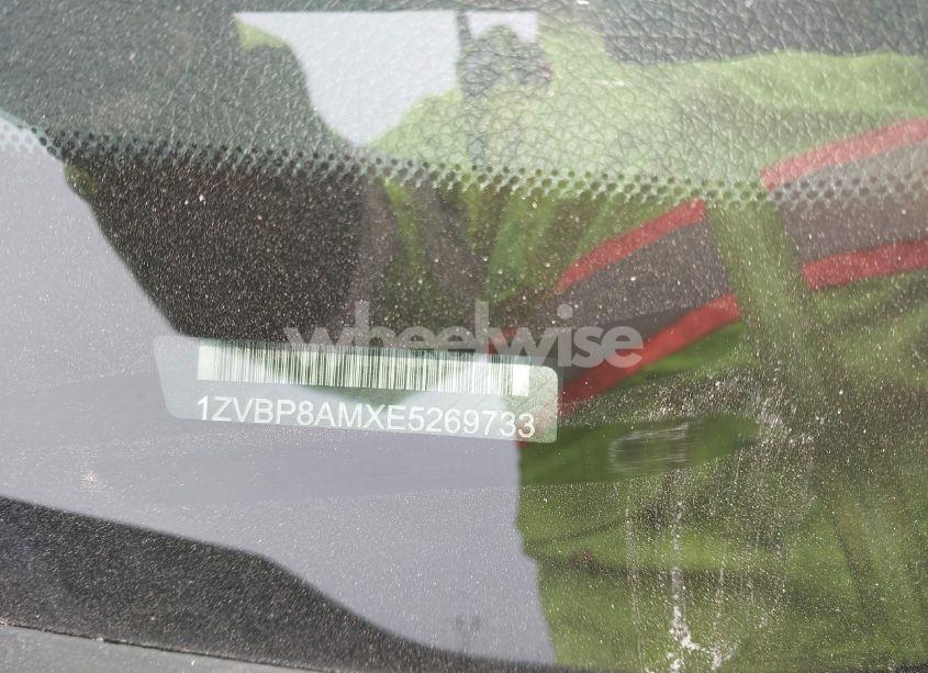 Photo 9 of 2014 Ford Mustang V6 (VIN 1ZVBP8AMXE5269733)