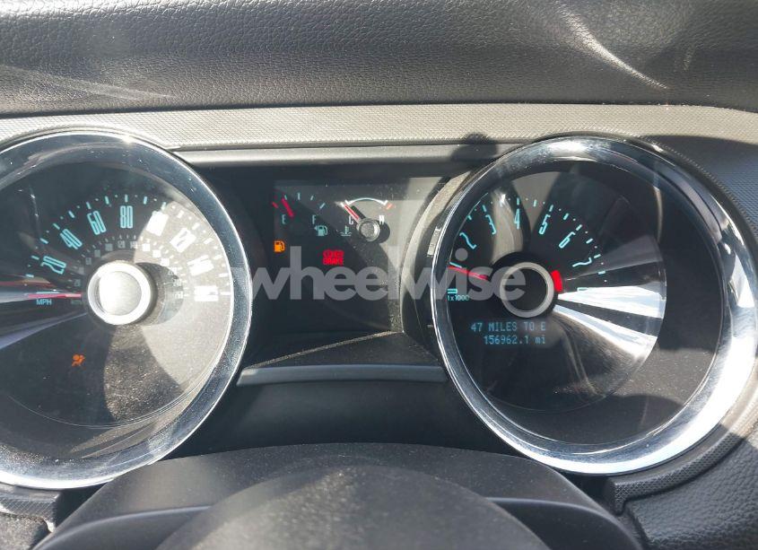 Photo 7 of 2014 Ford Mustang V6 (VIN 1ZVBP8AMXE5276567)