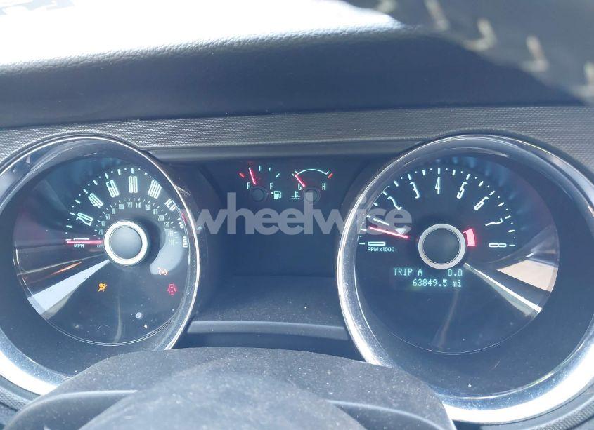 Photo 7 of 2014 Ford Mustang V6 (VIN 1ZVBP8AMXE5290310)