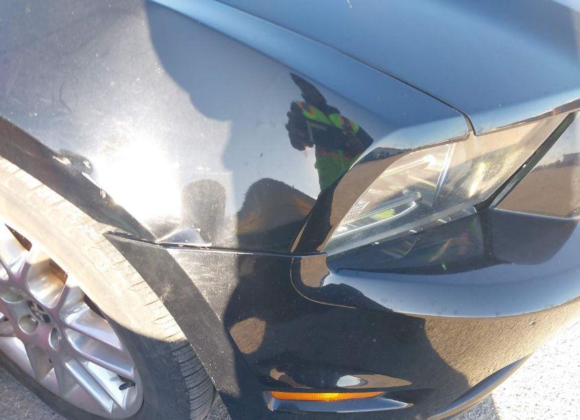 Photo 6 of 2014 Ford Mustang V6 PREMIUM (VIN 1ZVBP8AMXE5303458)