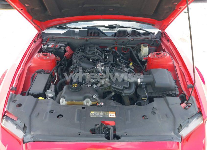 Photo 10 of 2014 Ford Mustang V6 (VIN 1ZVBP8AMXE5309700)