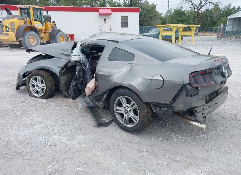 Photo 3 of 2014 Ford Mustang V6 (VIN 1ZVBP8AMXE5313116)