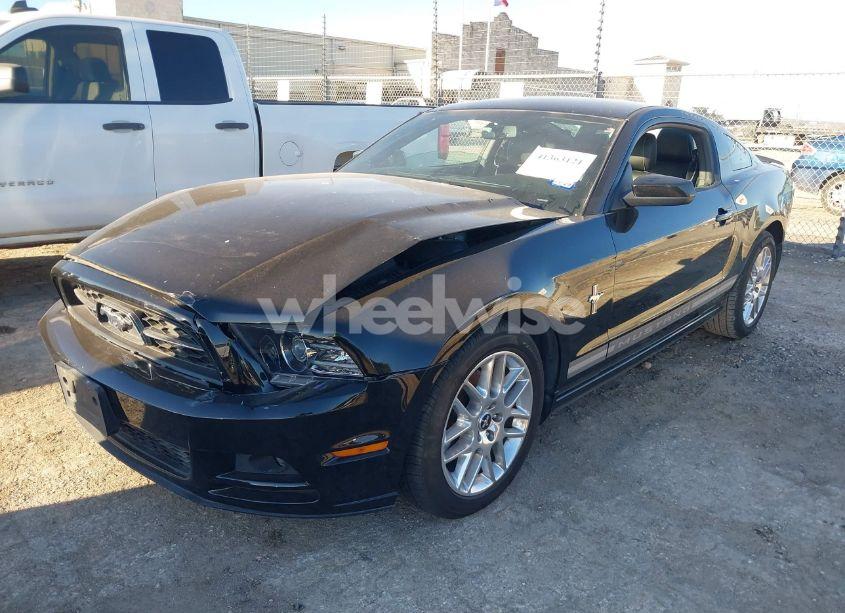 Photo 2 of 2014 Ford Mustang V6 PREMIUM (VIN 1ZVBP8AMXE5315948)