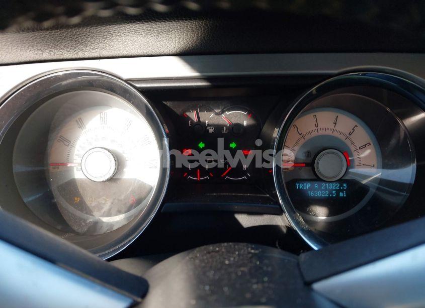 Photo 7 of 2010 Ford Mustang V6/V6 PREMIUM (VIN 1ZVBP8AN0A5181535)