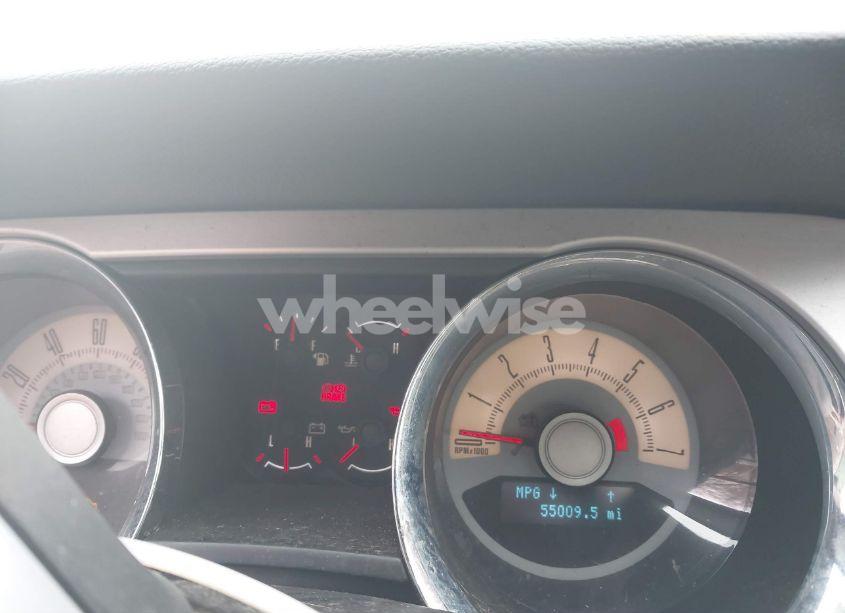 Photo 7 of 2010 Ford Mustang V6/V6 PREMIUM (VIN 1ZVBP8AN1A5105497)