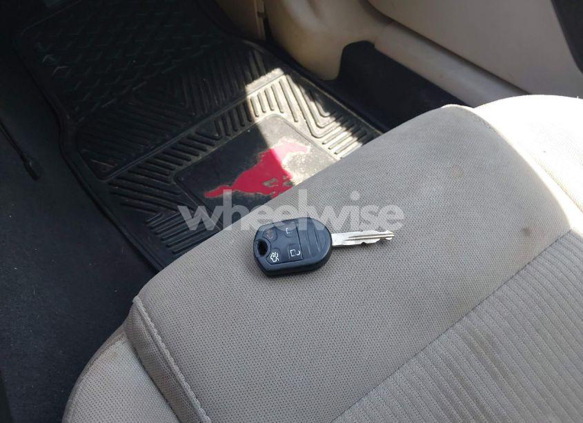 Photo 11 of 2010 Ford Mustang V6/V6 PREMIUM (VIN 1ZVBP8AN1A5133297)