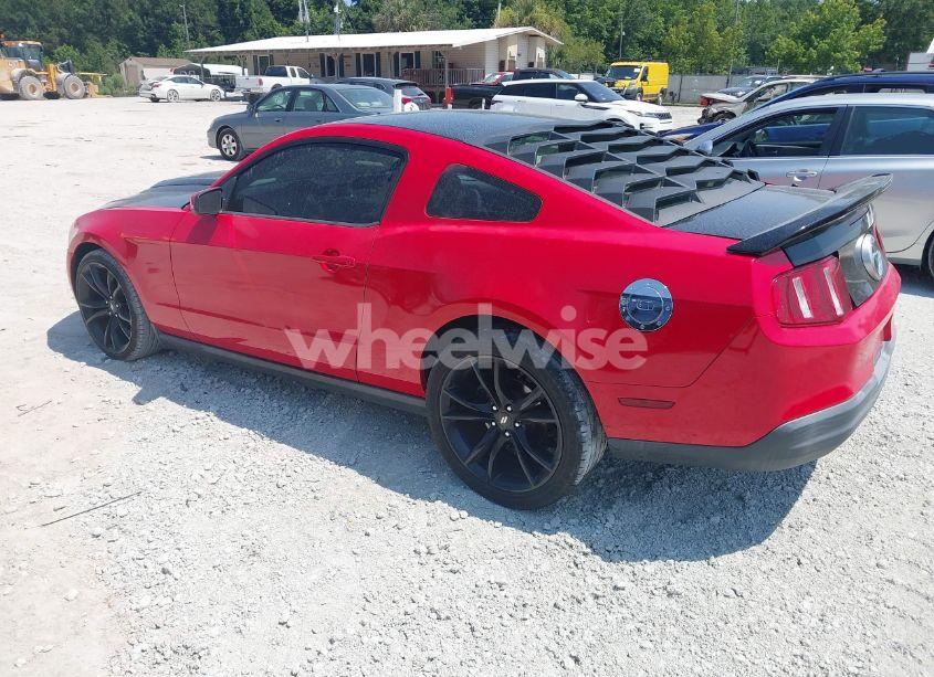 Photo 3 of 2010 Ford Mustang V6/V6 PREMIUM (VIN 1ZVBP8AN1A5133297)