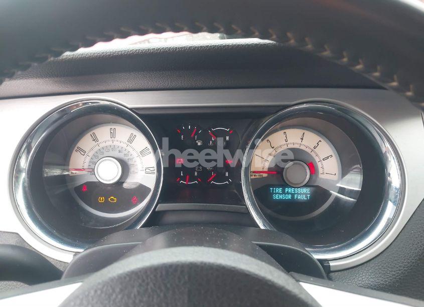 Photo 7 of 2010 Ford Mustang V6/V6 PREMIUM (VIN 1ZVBP8AN1A5148432)