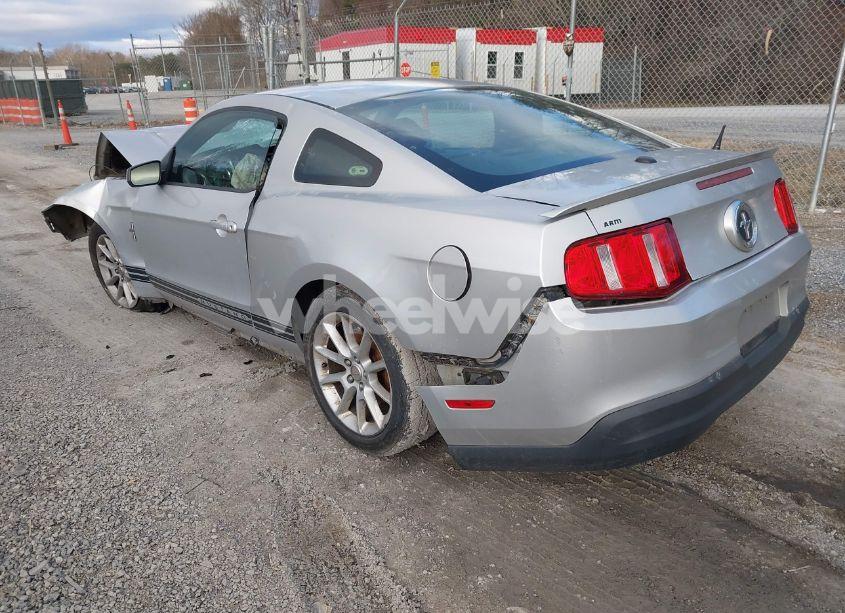 Photo 3 of 2010 Ford Mustang V6/V6 PREMIUM (VIN 1ZVBP8AN1A5164744)