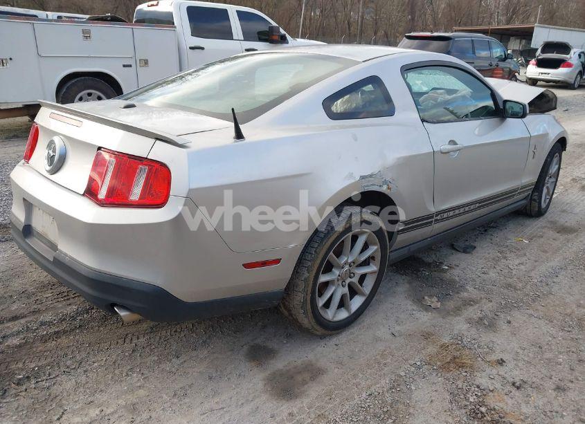 Photo 4 of 2010 Ford Mustang V6/V6 PREMIUM (VIN 1ZVBP8AN1A5164744)