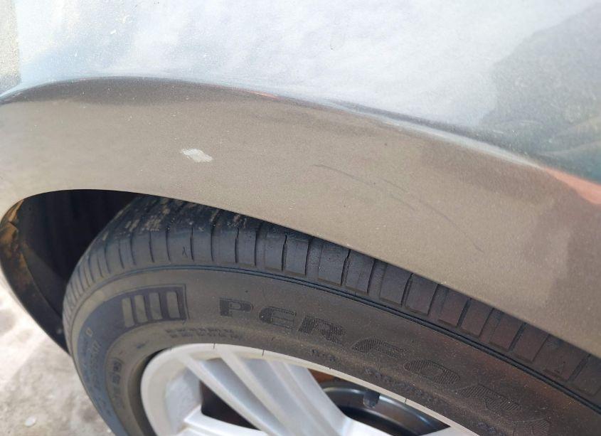 Photo 13 of 2010 Ford Mustang V6 (VIN 1ZVBP8AN2A5101619)