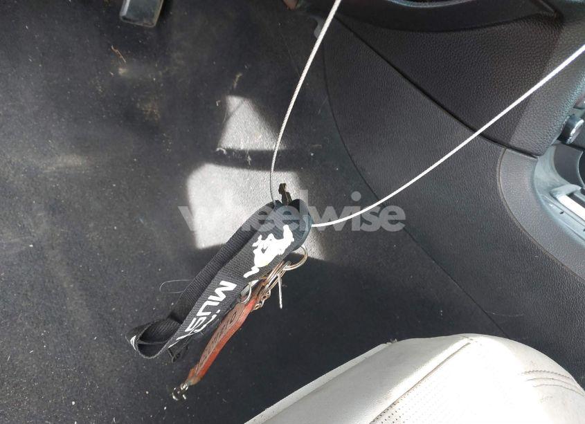 Photo 11 of 2010 Ford Mustang V6/V6 PREMIUM (VIN 1ZVBP8AN2A5117237)