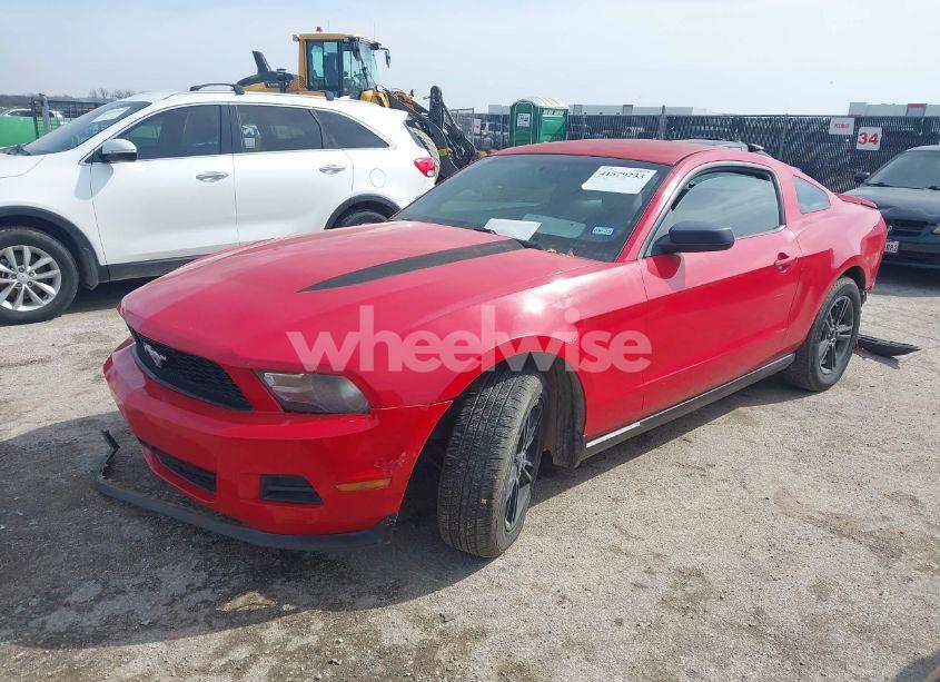 Photo 2 of 2010 Ford Mustang V6/V6 PREMIUM (VIN 1ZVBP8AN2A5117237)