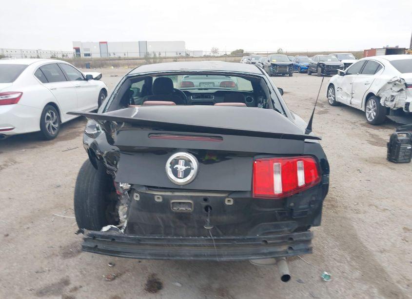 Photo 6 of 2010 Ford Mustang V6/V6 PREMIUM (VIN 1ZVBP8AN2A5135950)