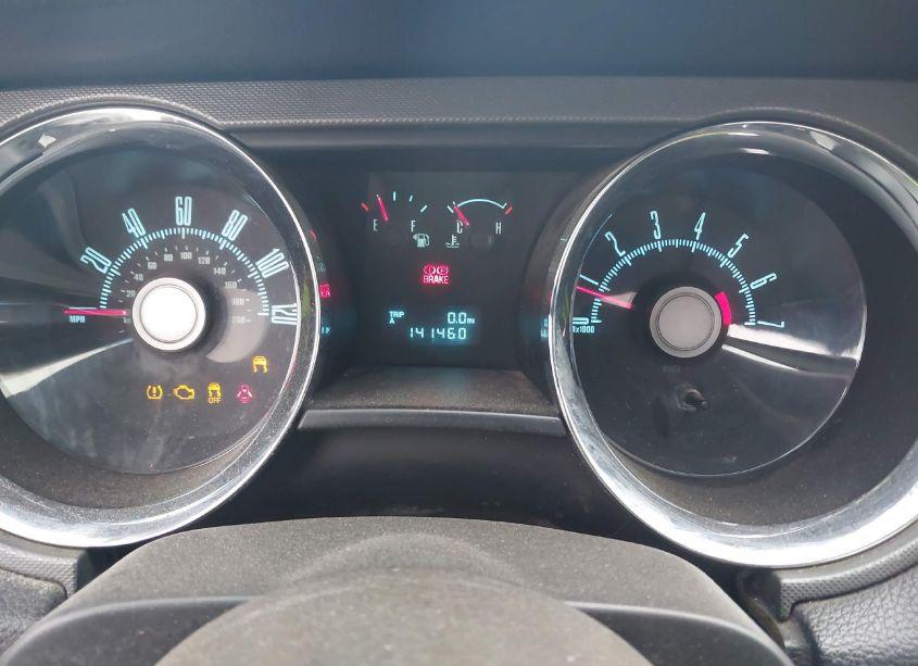 Photo 7 of 2010 Ford Mustang V6/V6 PREMIUM (VIN 1ZVBP8AN2A5135950)