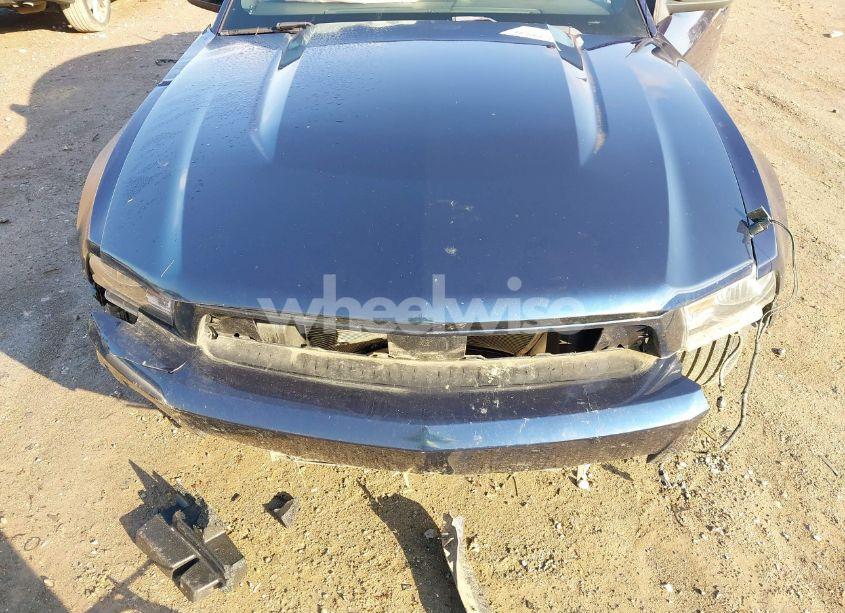 Photo 6 of 2010 Ford Mustang V6 (VIN 1ZVBP8AN2A5151968)