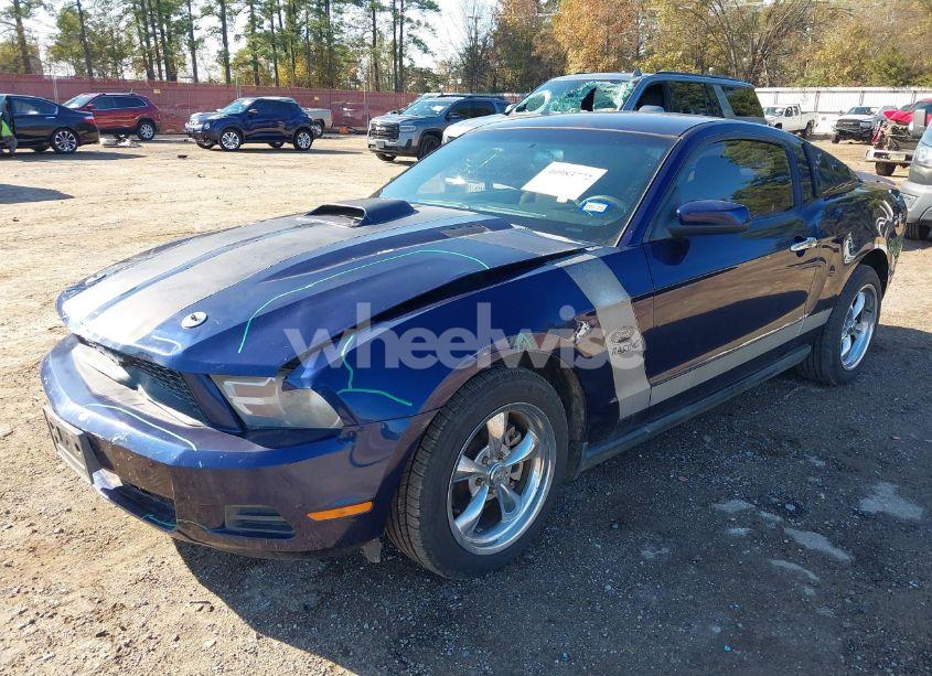 Photo 2 of 2010 Ford Mustang V6/V6 PREMIUM (VIN 1ZVBP8AN2A5159133)