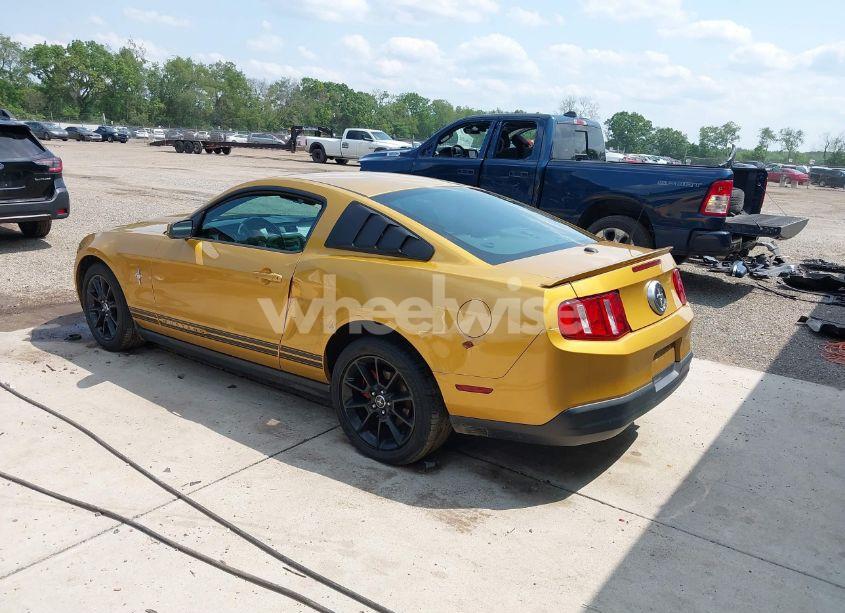 Photo 3 of 2010 Ford Mustang V6/V6 PREMIUM (VIN 1ZVBP8AN3A5123709)