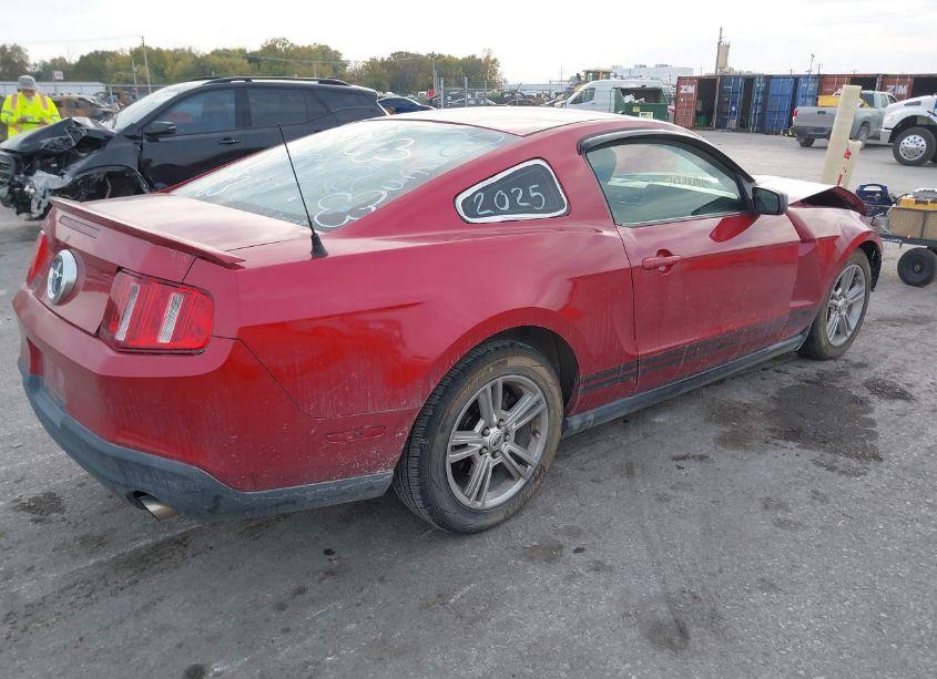 Photo 4 of 2010 Ford Mustang (VIN 1ZVBP8AN4A5101993)