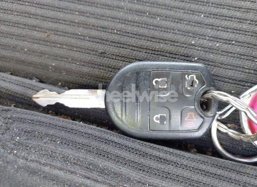 Photo 11 of 2010 Ford Mustang V6/V6 PREMIUM (VIN 1ZVBP8AN4A5147985)