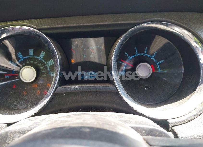 Photo 7 of 2010 Ford Mustang V6/V6 PREMIUM (VIN 1ZVBP8AN4A5147985)