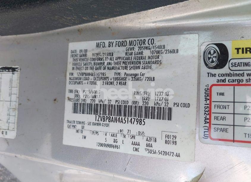 Photo 9 of 2010 Ford Mustang V6/V6 PREMIUM (VIN 1ZVBP8AN4A5147985)