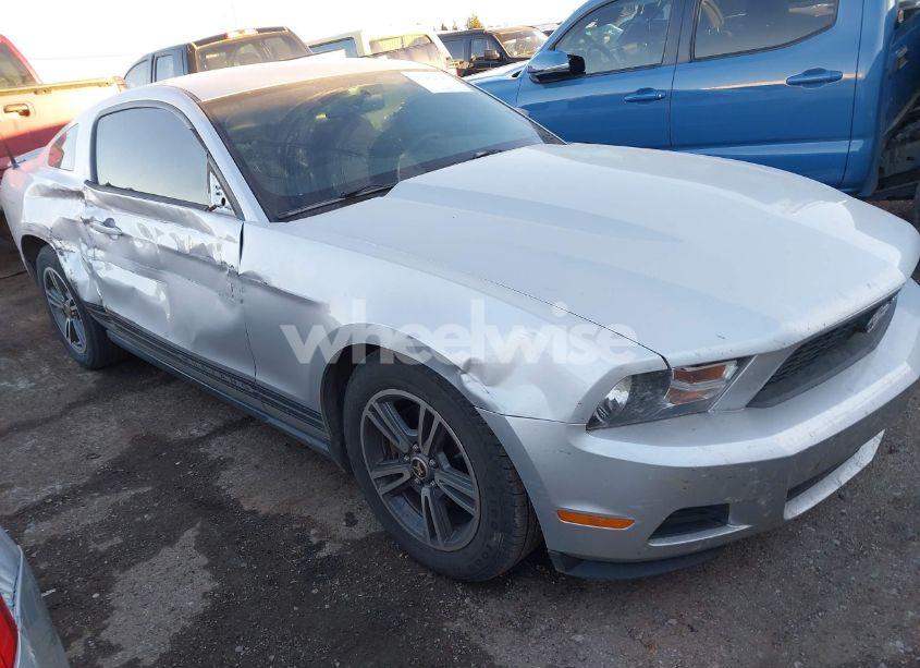 2010 Ford Mustang V6/V6 PREMIUM (VIN 1ZVBP8AN4A5148327) main photo