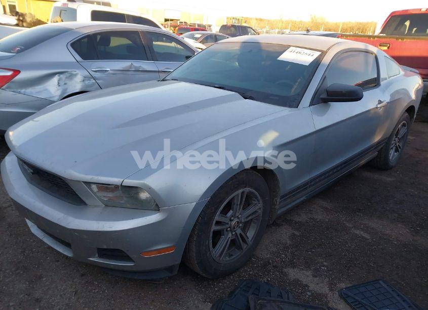 Photo 2 of 2010 Ford Mustang V6/V6 PREMIUM (VIN 1ZVBP8AN4A5148327)