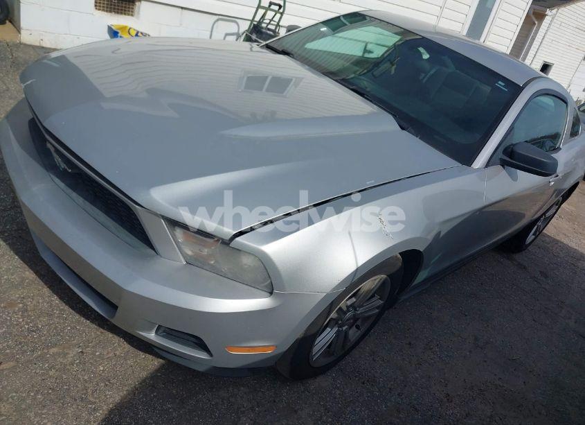 Photo 2 of 2010 Ford Mustang V6 (VIN 1ZVBP8AN5A5123453)
