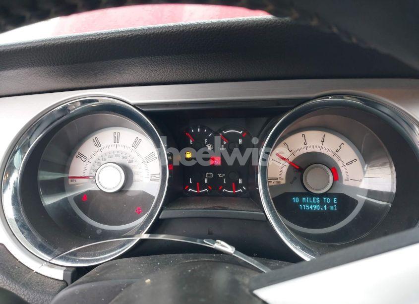 Photo 7 of 2010 Ford Mustang V6/V6 PREMIUM (VIN 1ZVBP8AN5A5176105)