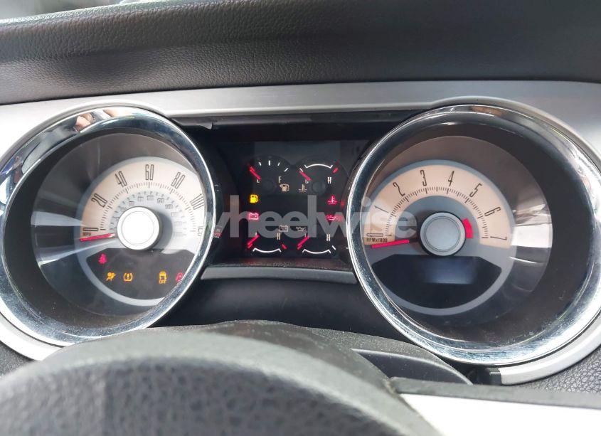 Photo 7 of 2010 Ford Mustang V6/V6 PREMIUM (VIN 1ZVBP8AN6A5106614)