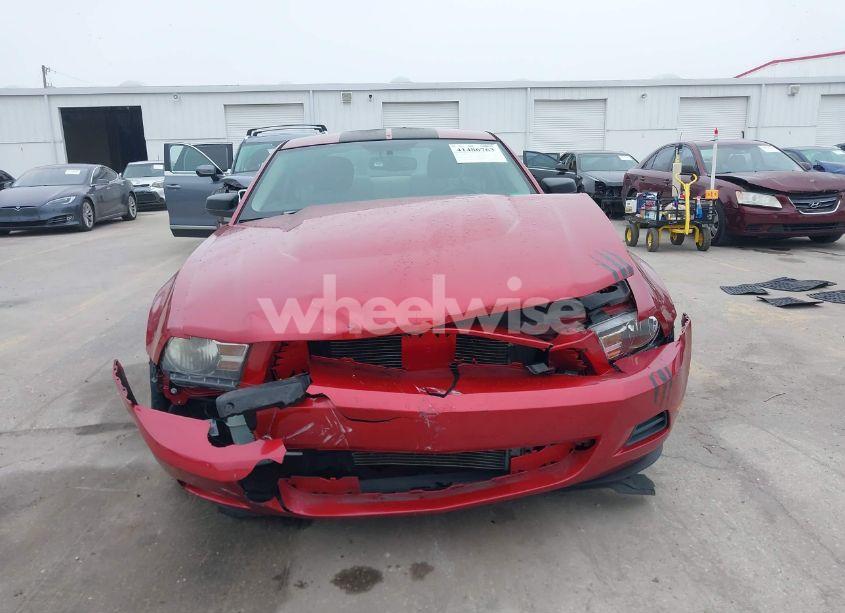 Photo 12 of 2010 Ford Mustang V6/V6 PREMIUM (VIN 1ZVBP8AN6A5176713)