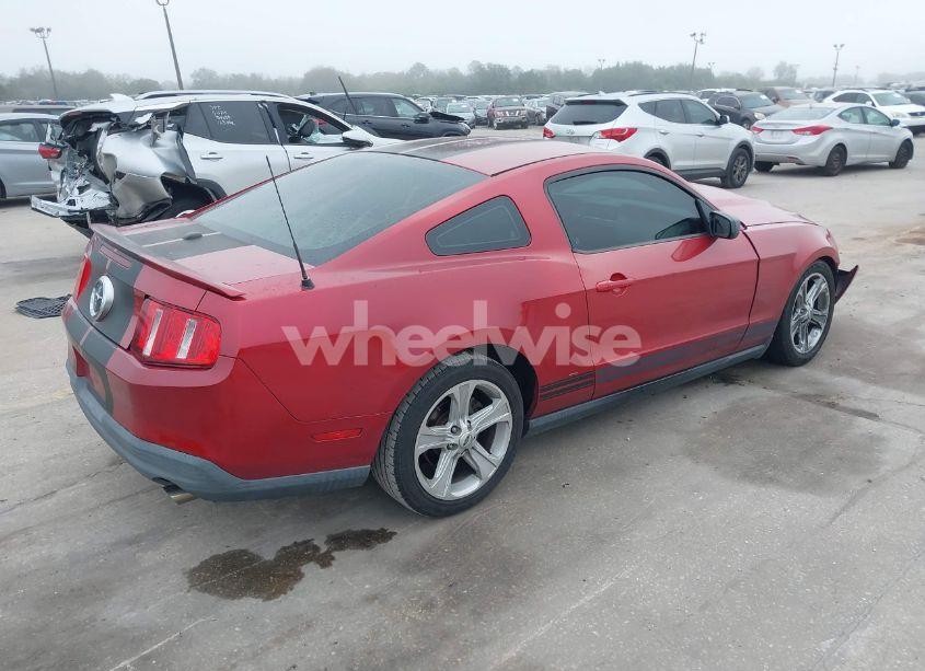 Photo 4 of 2010 Ford Mustang V6/V6 PREMIUM (VIN 1ZVBP8AN6A5176713)