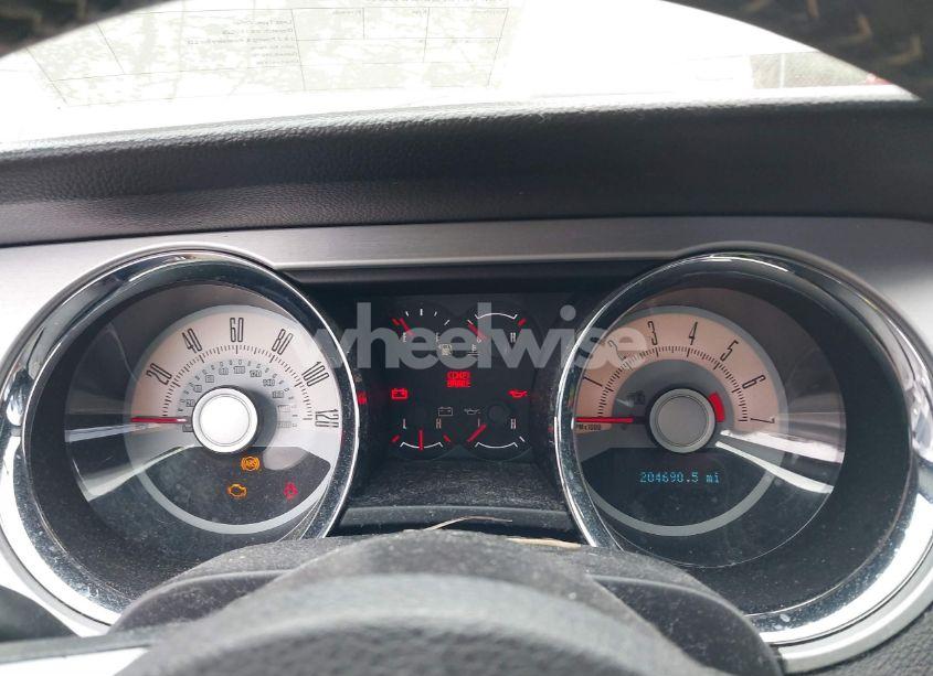 Photo 7 of 2010 Ford Mustang V6 PREMIUM (VIN 1ZVBP8AN8A5108851)