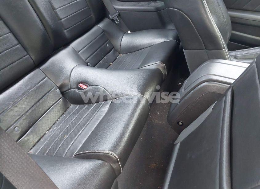 Photo 8 of 2010 Ford Mustang V6 PREMIUM (VIN 1ZVBP8AN8A5108851)