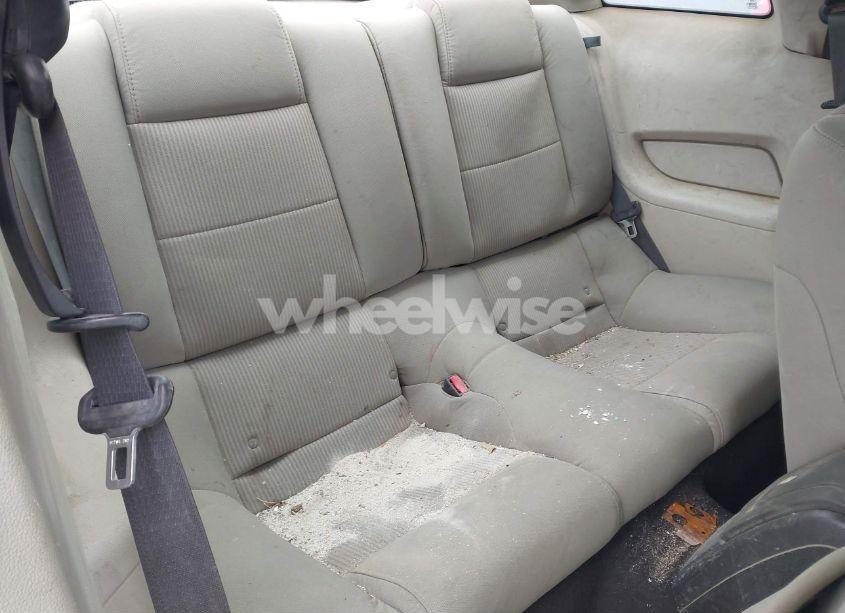 Photo 8 of 2010 Ford Mustang V6/V6 PREMIUM (VIN 1ZVBP8AN8A5153689)